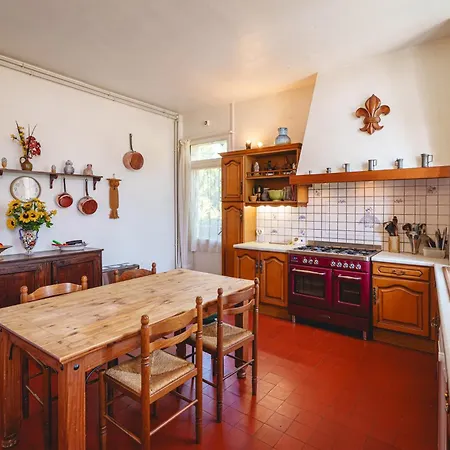 Habitación en casa particular Chateau Avec Vue Imprenable Sur La Loire - Au Calme Et Nature *
